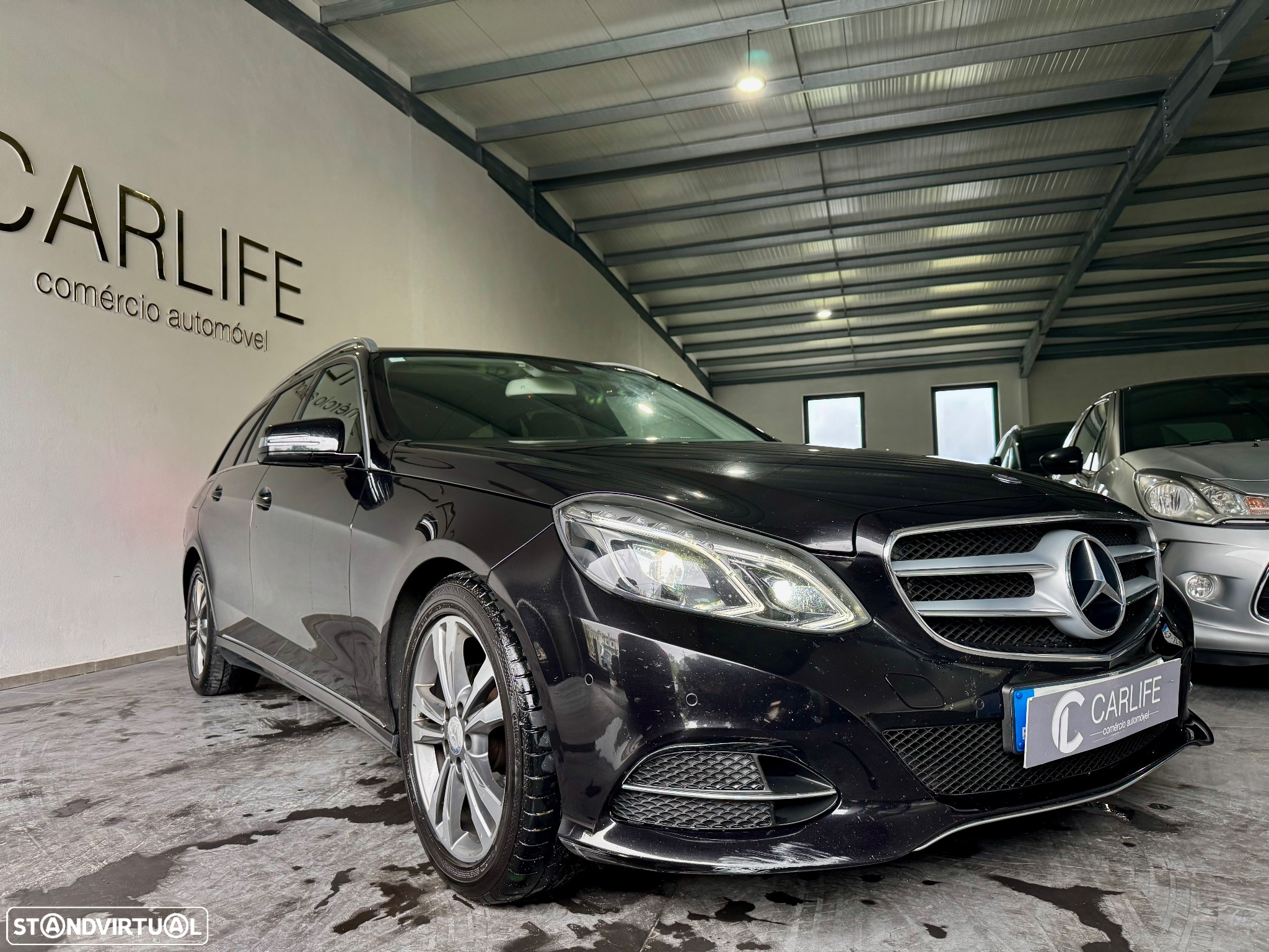 Mercedes-Benz E 220 BlueTEC Avantgarde Auto. - 2
