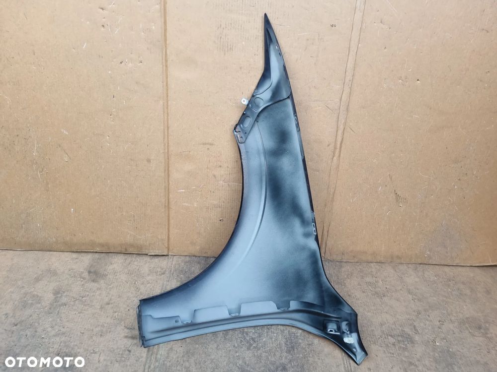 VOLVO XC60 II BŁOTNIK PRAWY PRZÓD - 3