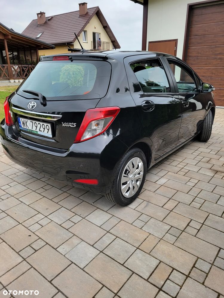 Toyota Yaris - 8