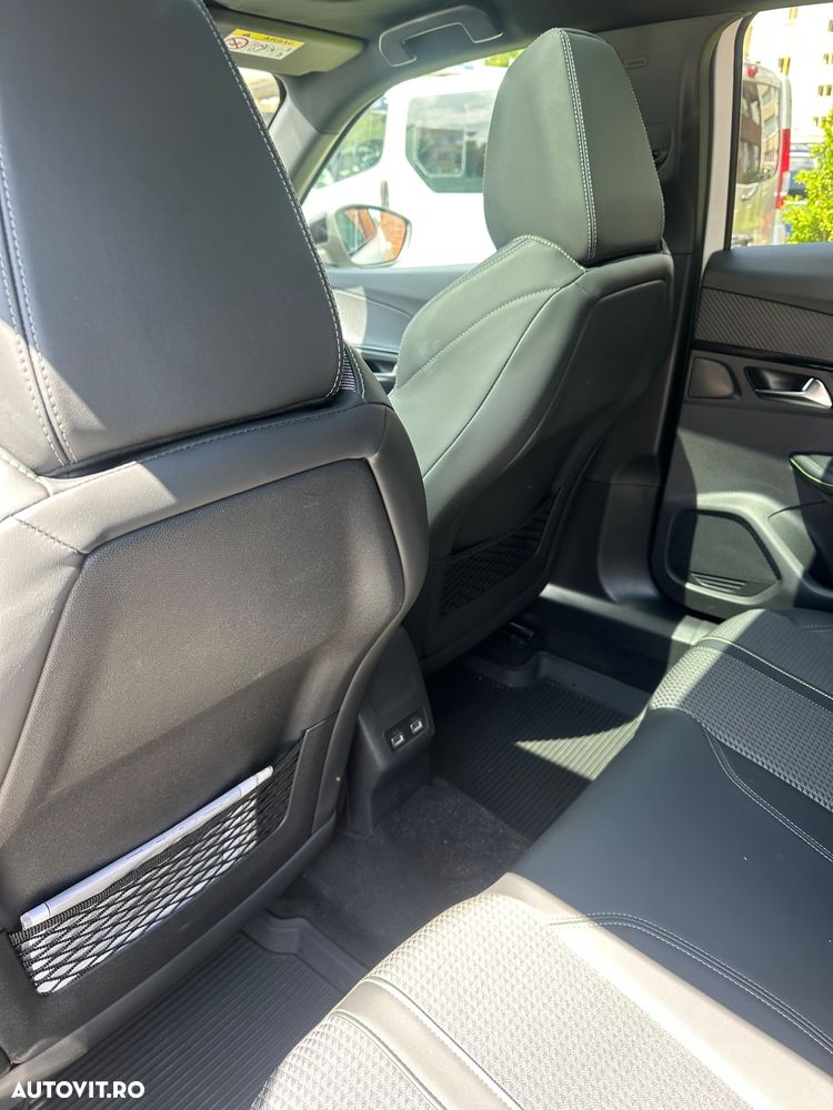 Peugeot 2008 1.2L PureTech 130 S&S EAT8 GT - 14