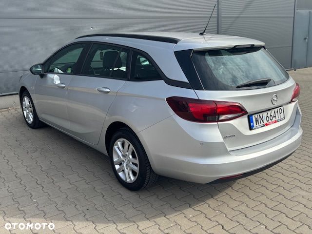 Opel Astra 1.2 T Edition S&S - 12