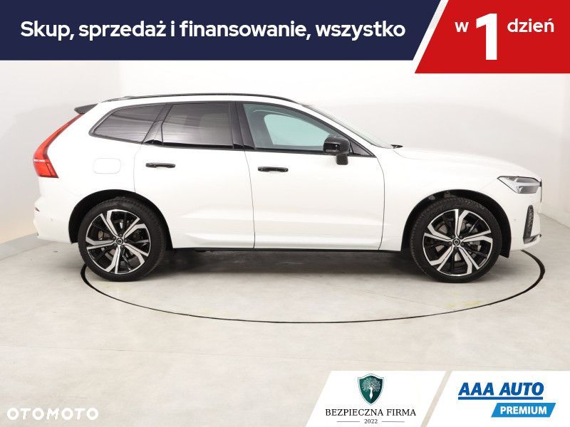 Volvo XC 60 - 8