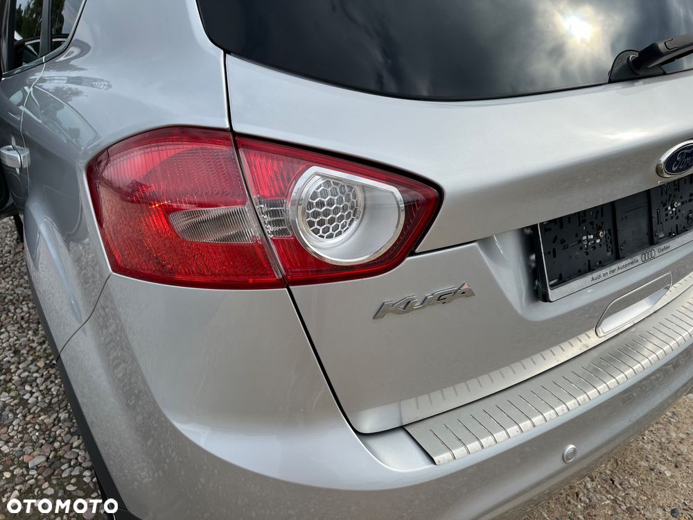Ford Kuga 2.0 TDCi Titanium - 28