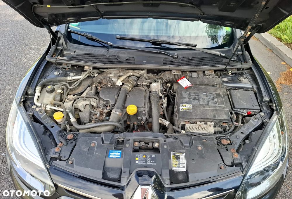 Renault Megane ENERGY dCi 110 Start & Stop Bose Edition - 8