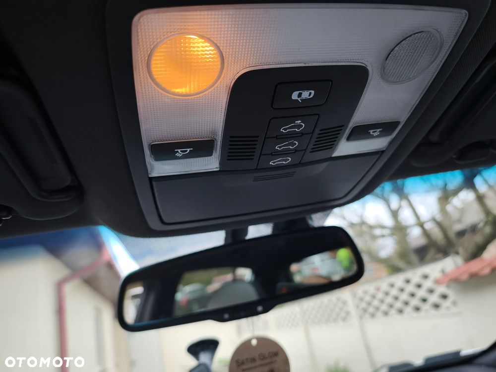 Kia Sportage 2.0 CRDI XL AWD - 11