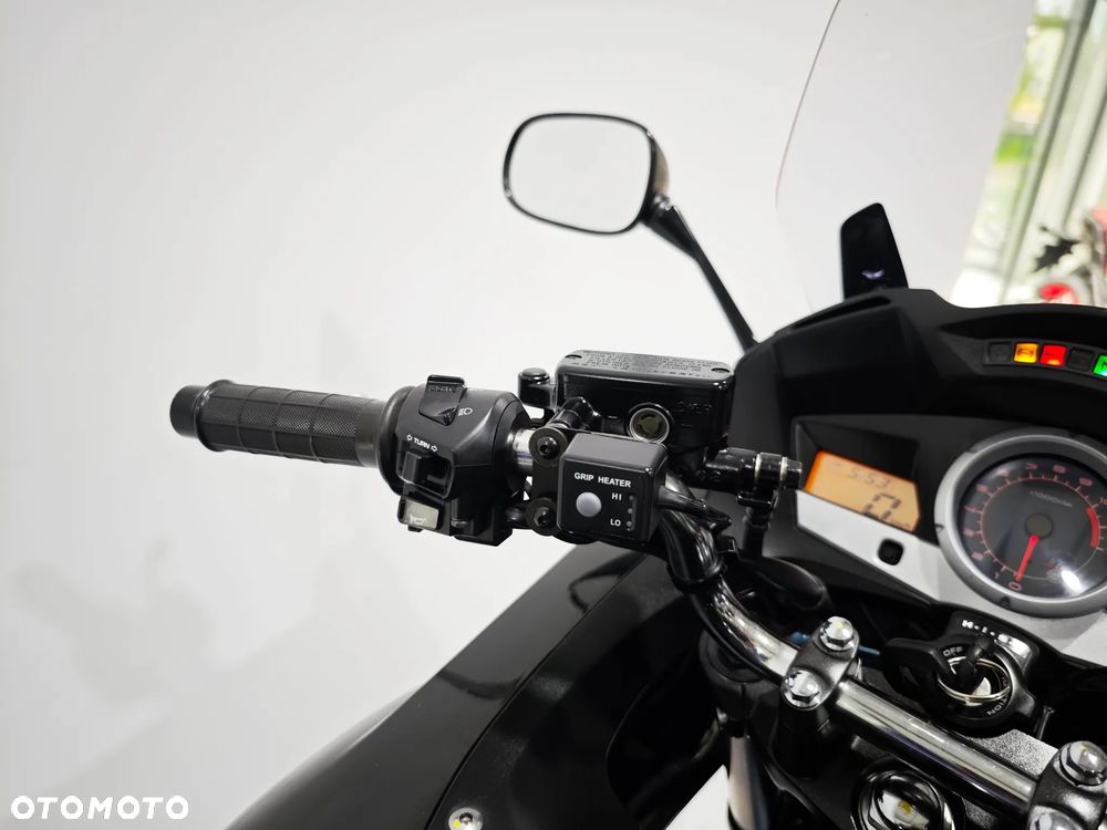 Honda CBF - 12