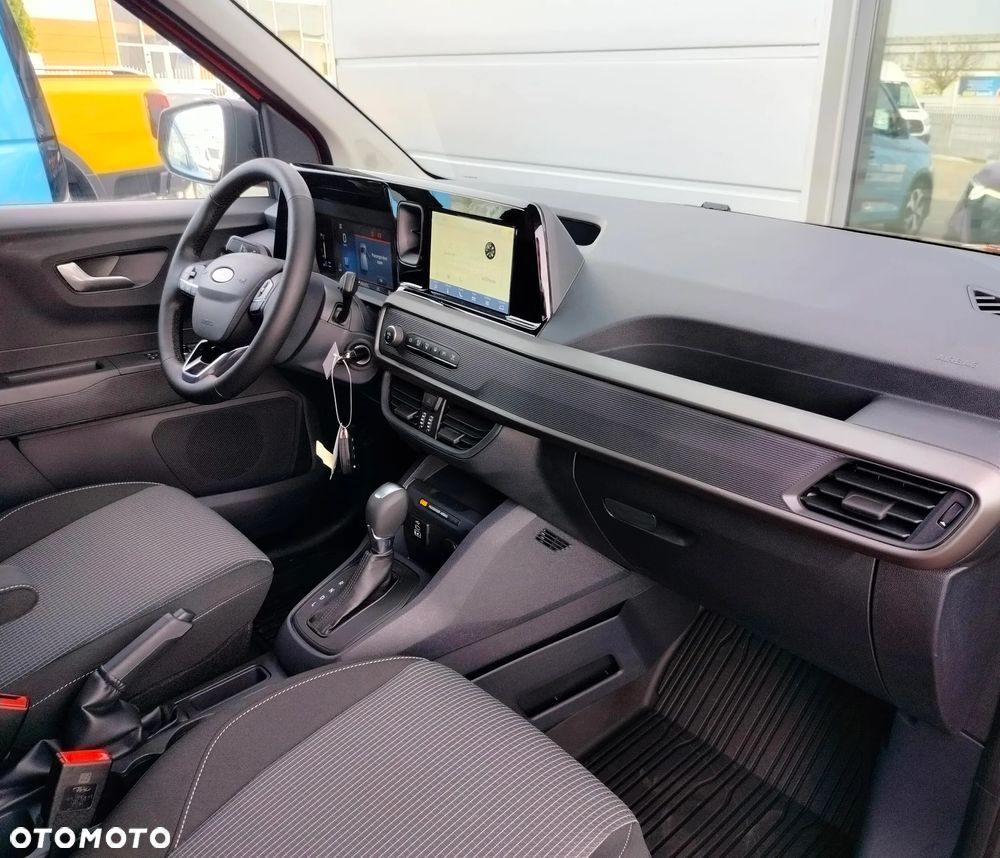 Ford Transit Courier - 4