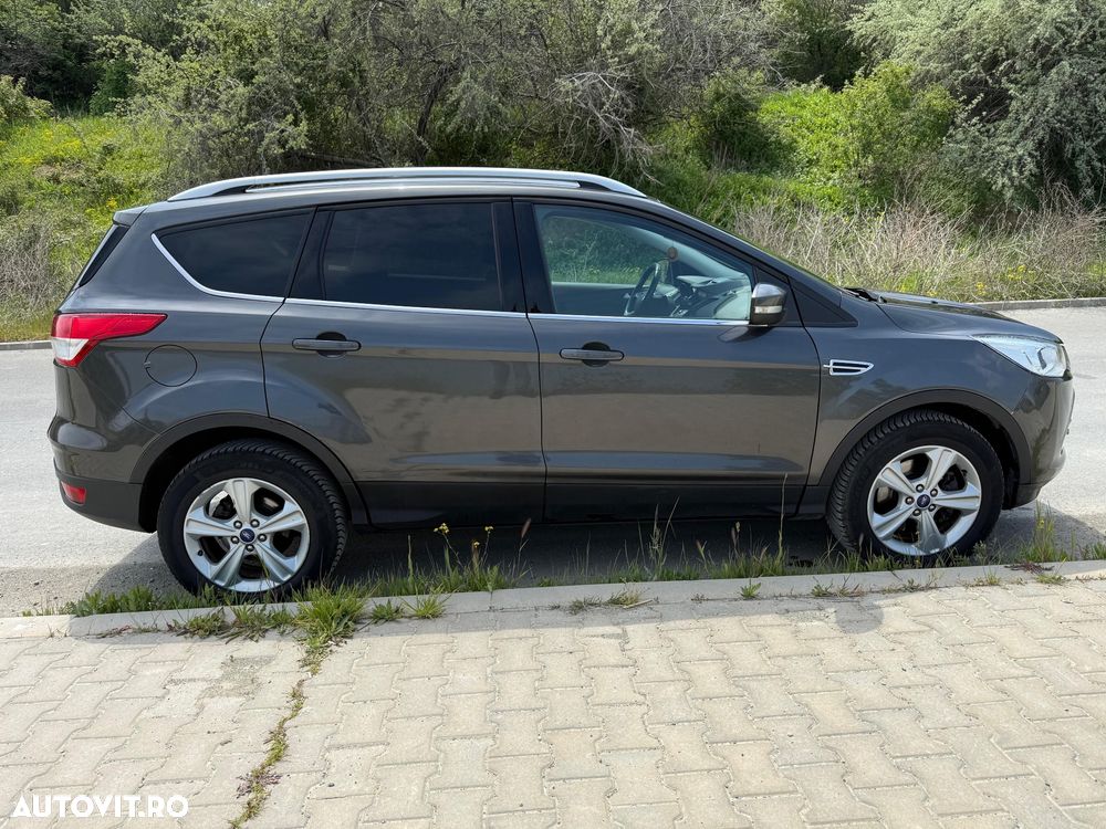 Ford Kuga 2.0 TDCi 2x4 SYNC - 3