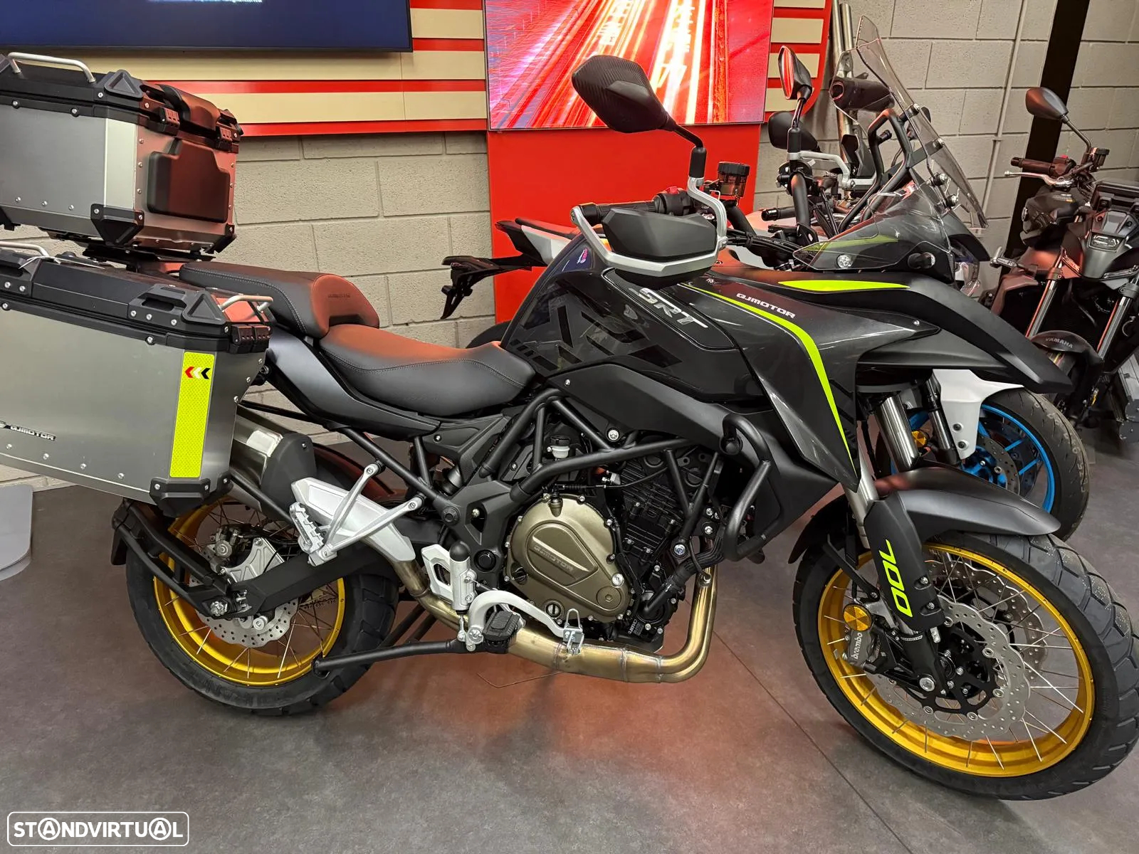 QJ Motor SRT 700X Trail Brembo - 20