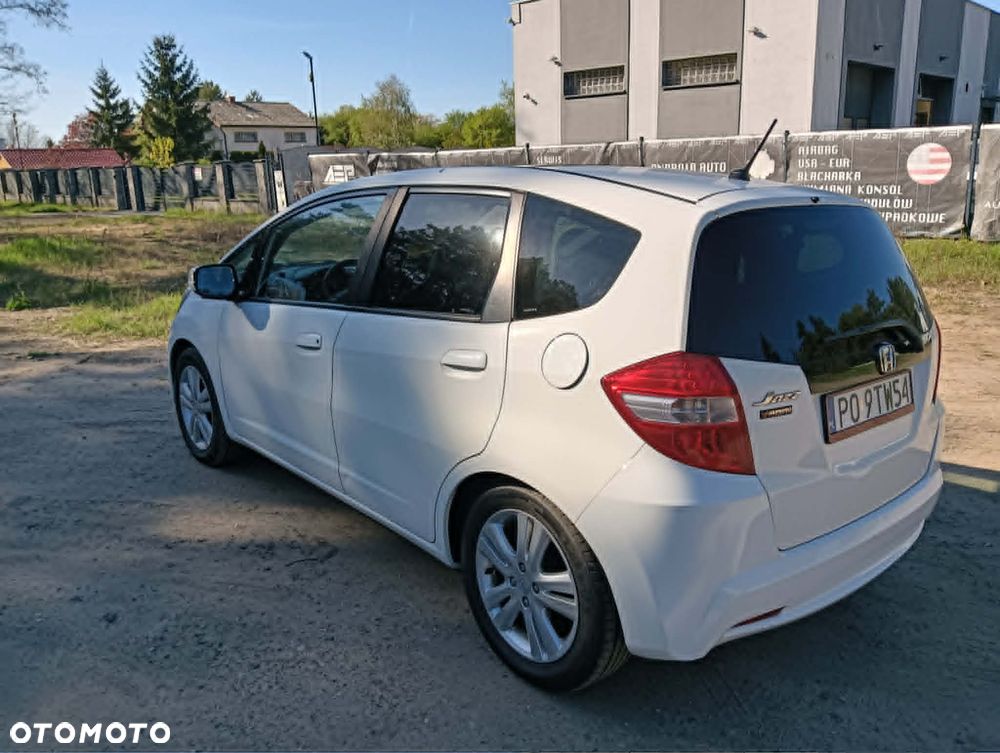 Honda Jazz 1.4 i-VTEC CVT Comfort Plus - 4