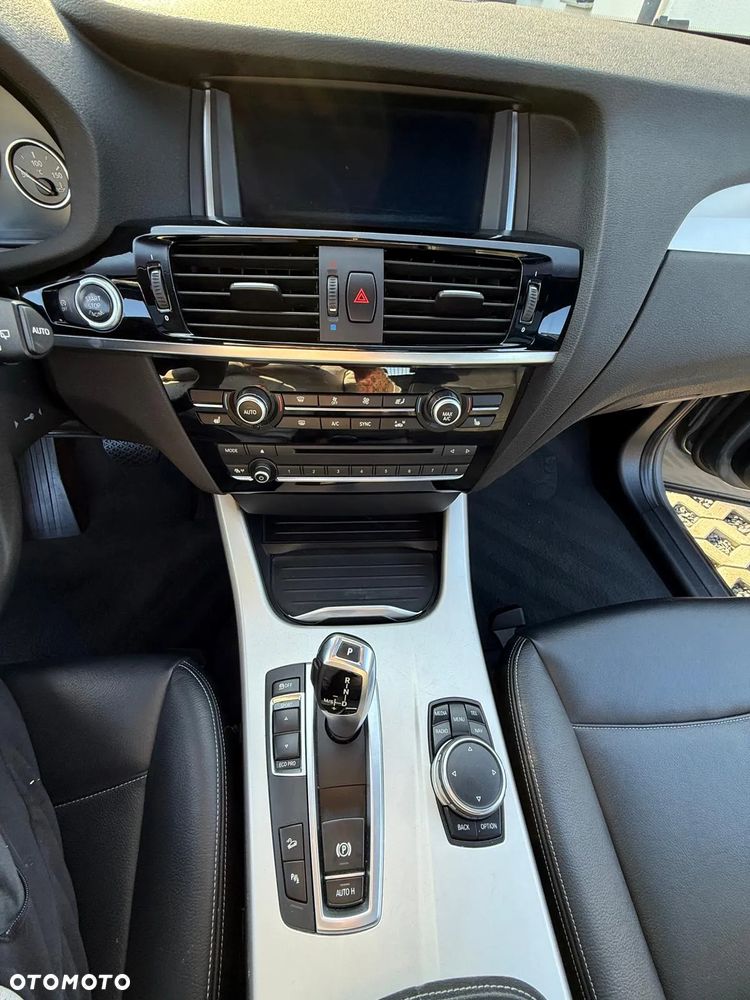 BMW X3 xDrive20d - 10