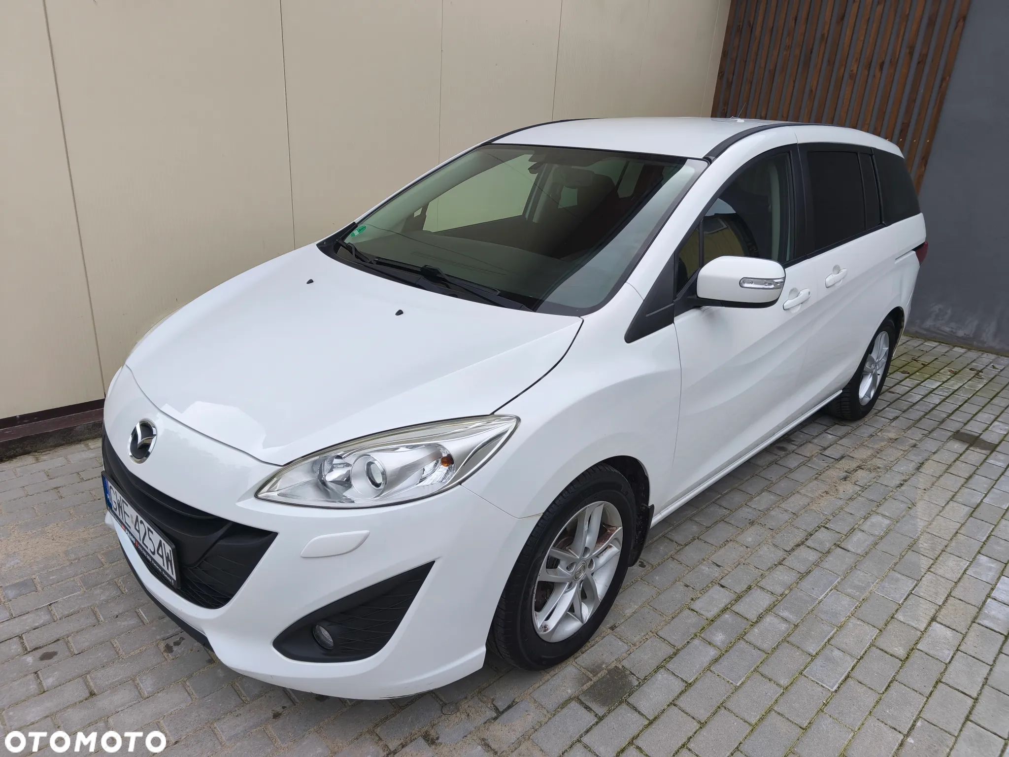 Mazda 5 2.0 MZR-DISI i-stop Sports-Line - 1