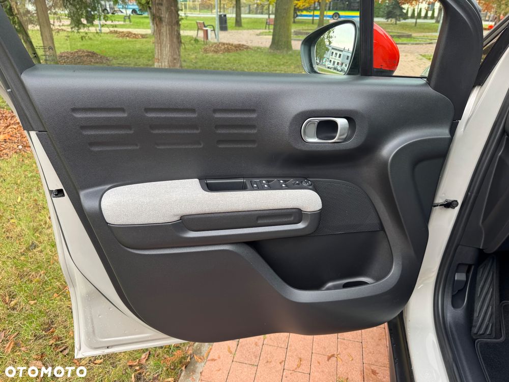 Citroën C3 Aircross 1.2 PureTech Origins S&S - 14