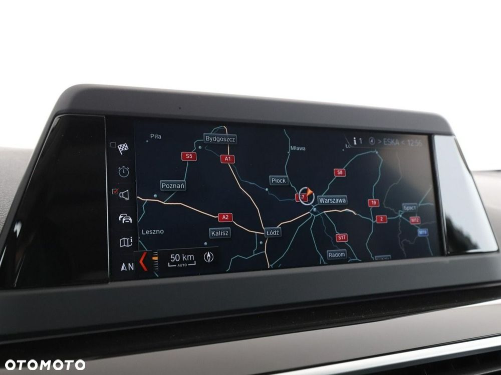 BMW Seria 5 520d Sport Line - 27