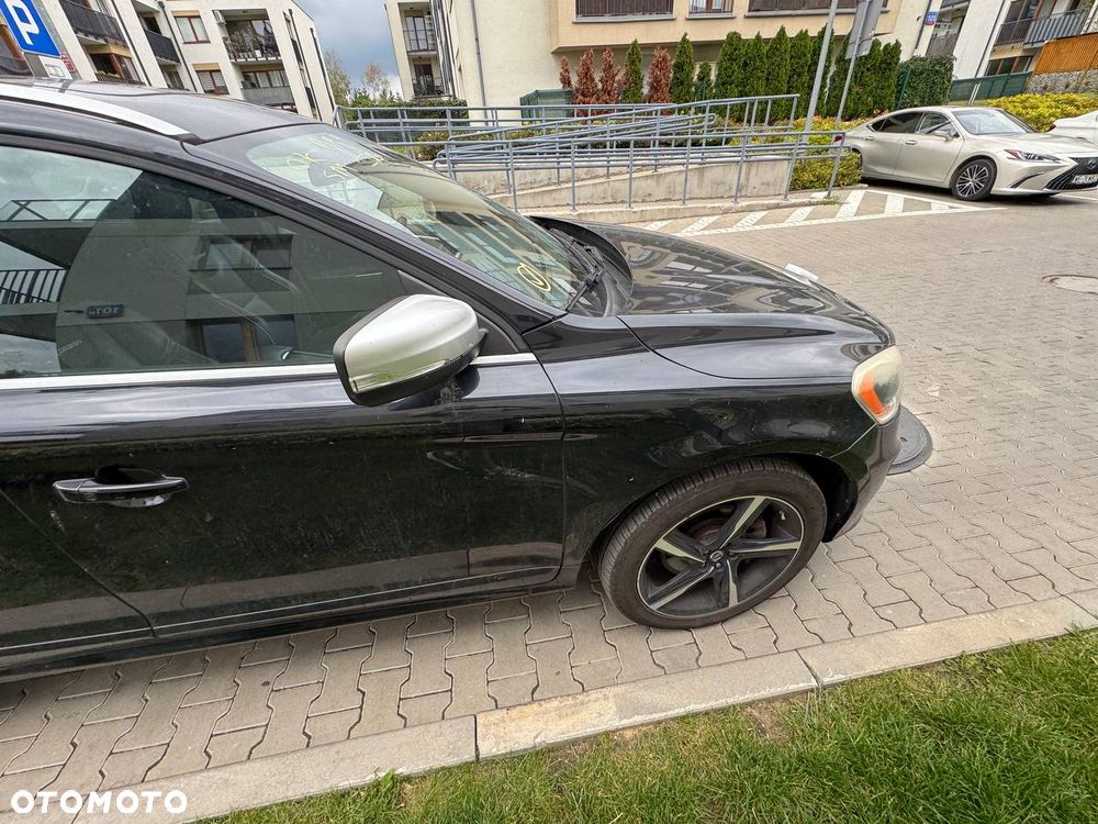 Volvo XC 60 T6 AWD RDesign - 7
