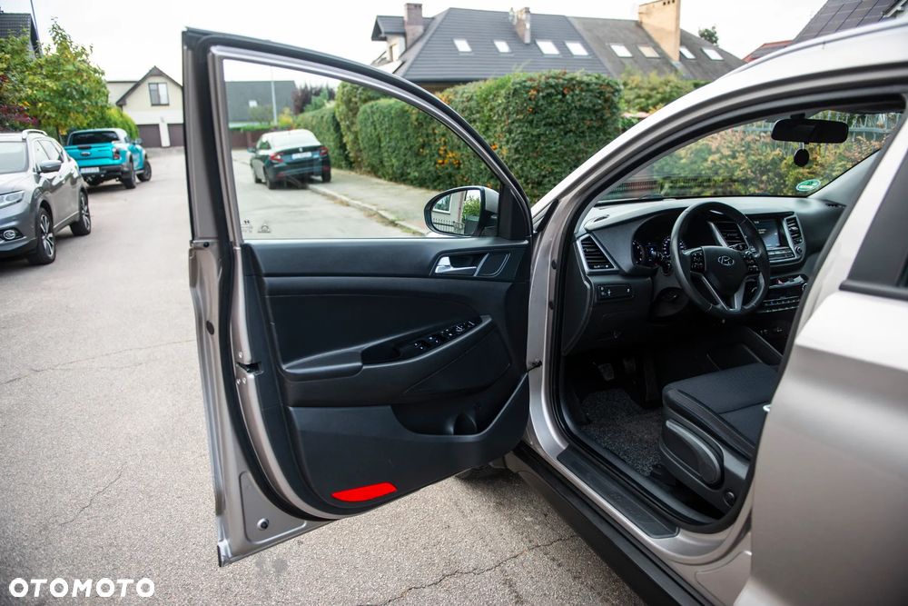 Hyundai Tucson 1.6 GDi Comfort 2WD - 17
