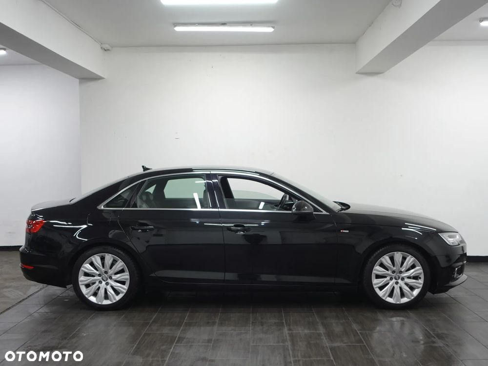 Audi A4 Limousine 2.0 TDI DPF S line Sportpaket - 9