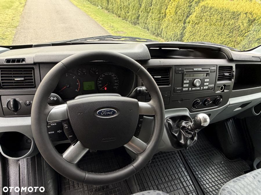 Ford Transit - 5