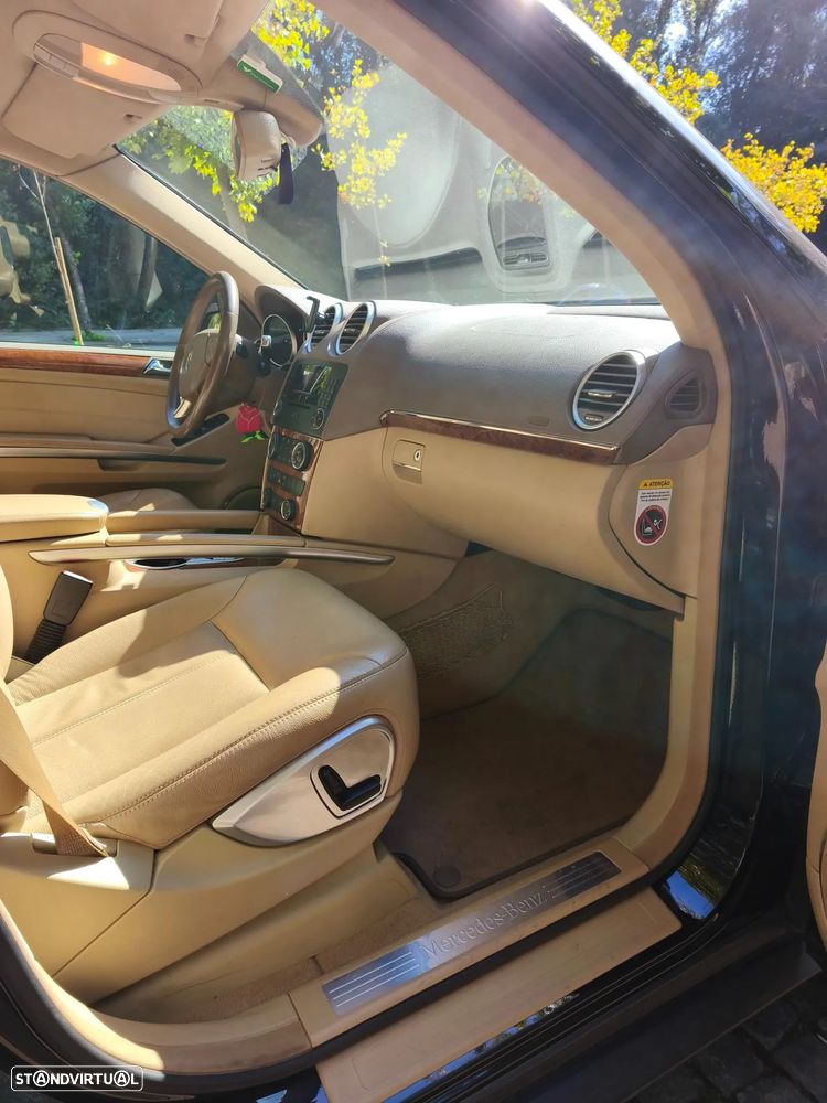 Mercedes-Benz GL 320 CDi - 12