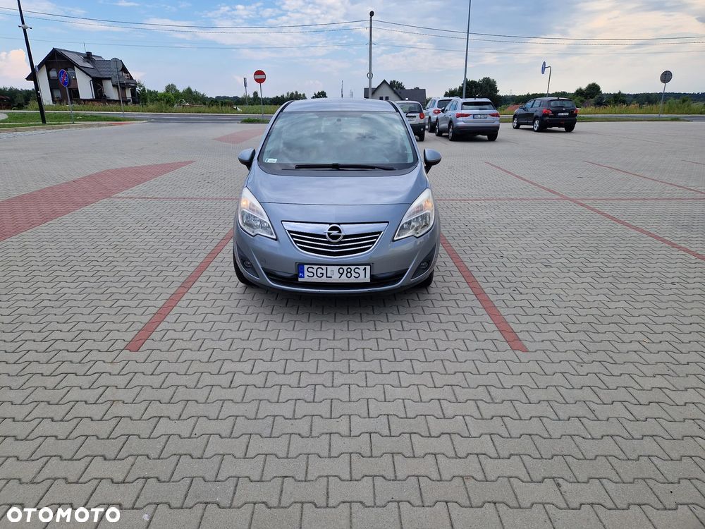 Opel Meriva 1.4 T Essentia - 8