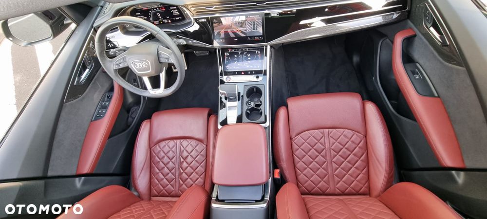 Audi SQ8 TFSI quattro tiptronic - 11