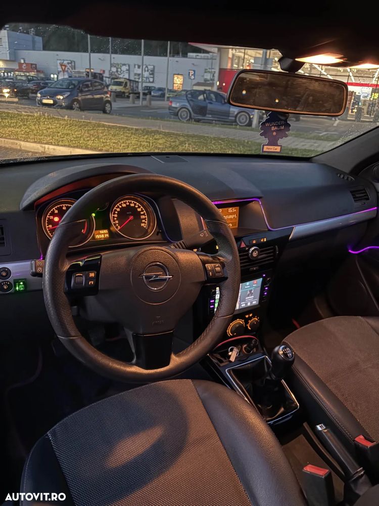 Opel Astra - 4
