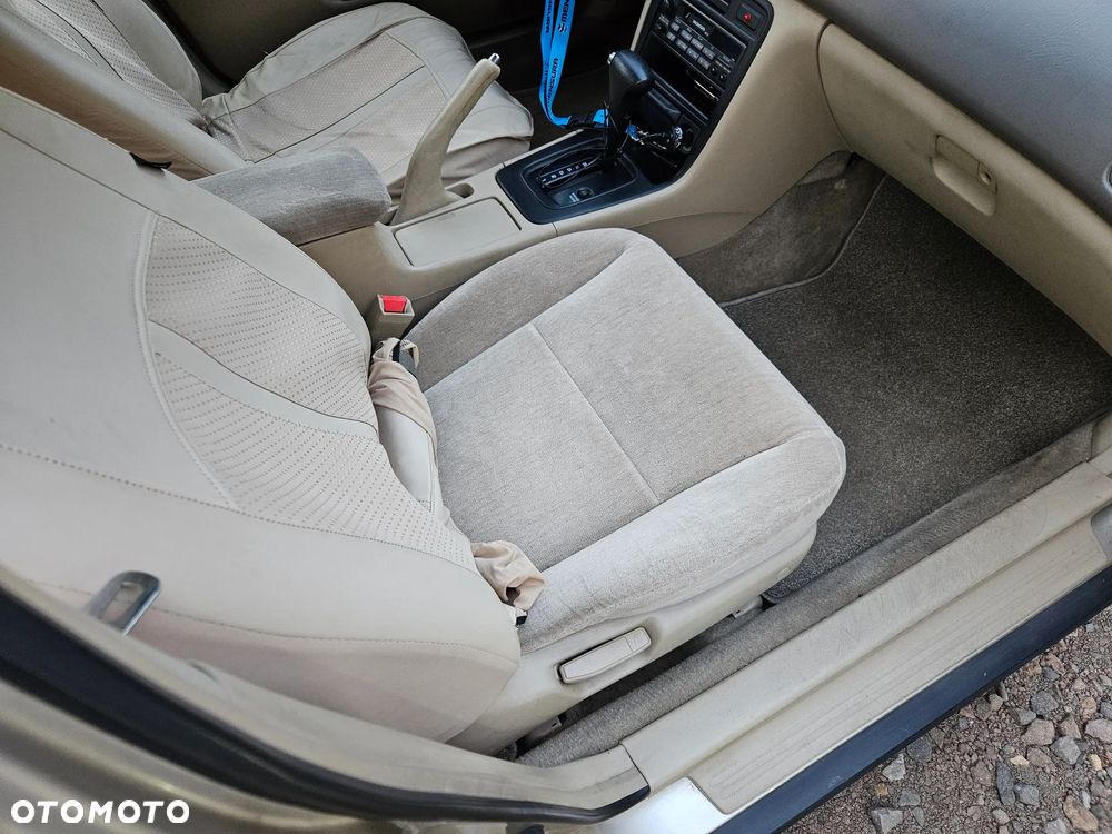 Honda Accord - 12