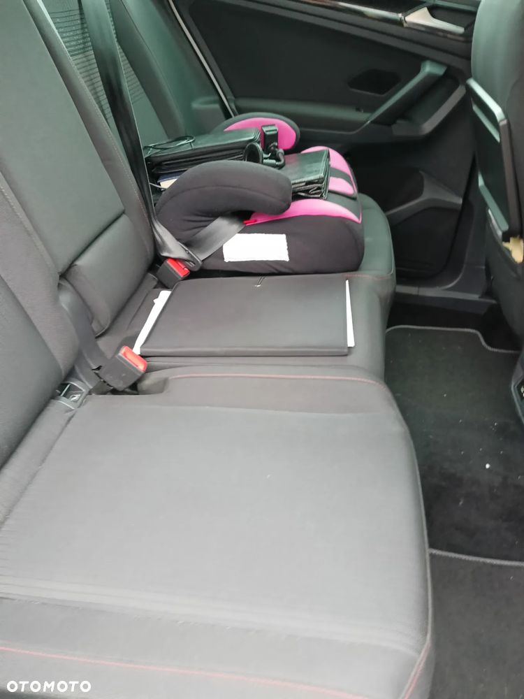 Volkswagen Tiguan - 12