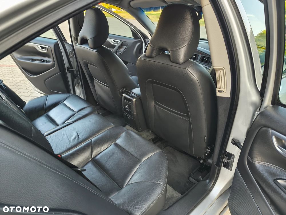 Volvo S60 2.4 Summum - 29