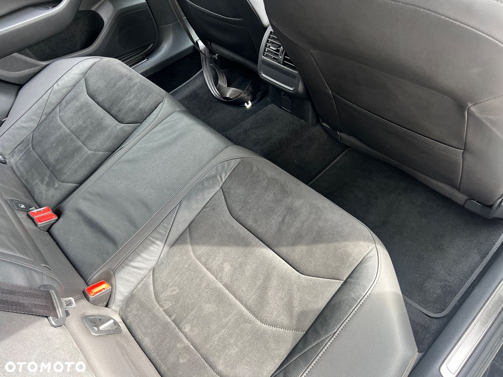Volkswagen Arteon 2.0 TDI SCR Elegance DSG - 17