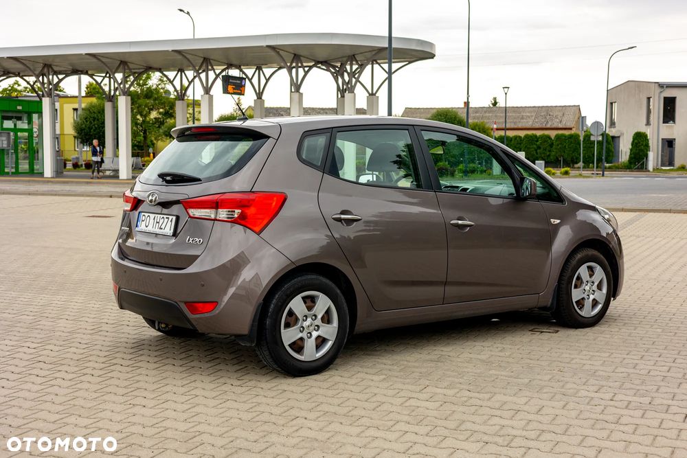 Hyundai ix20 1.4 Classic + - 6