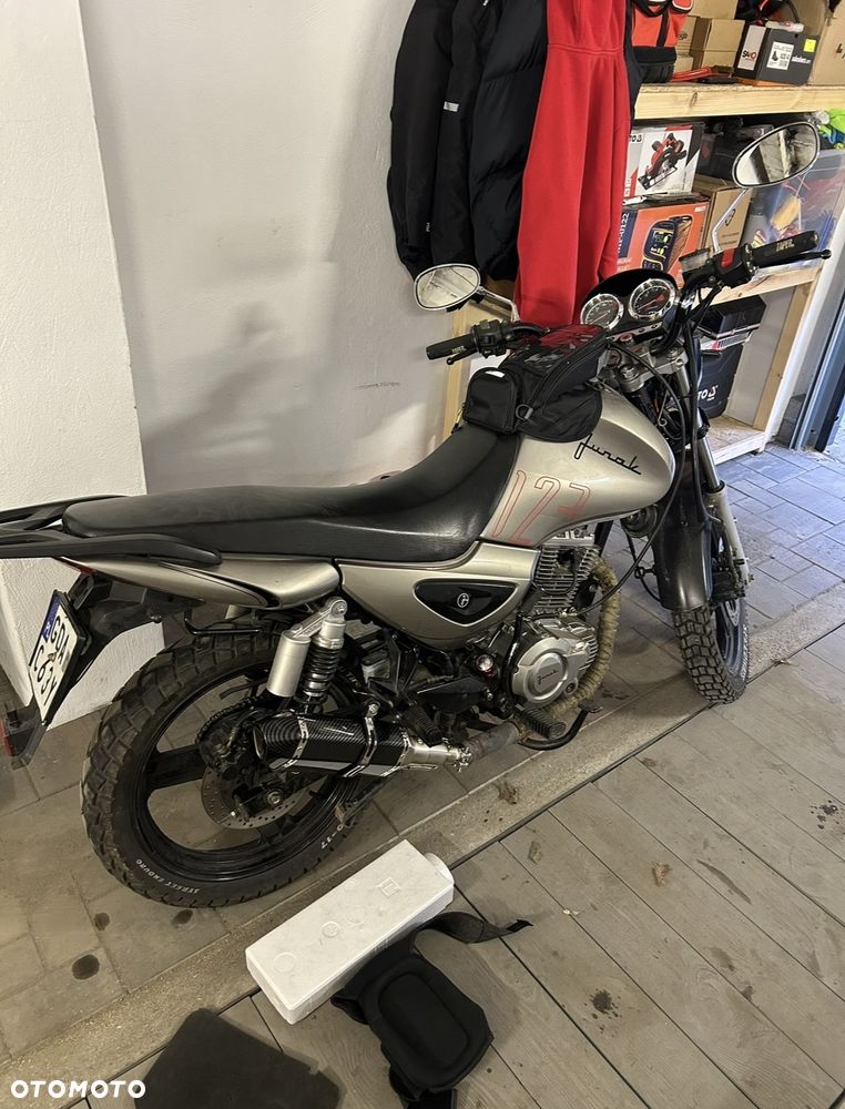 Junak 125 - 1