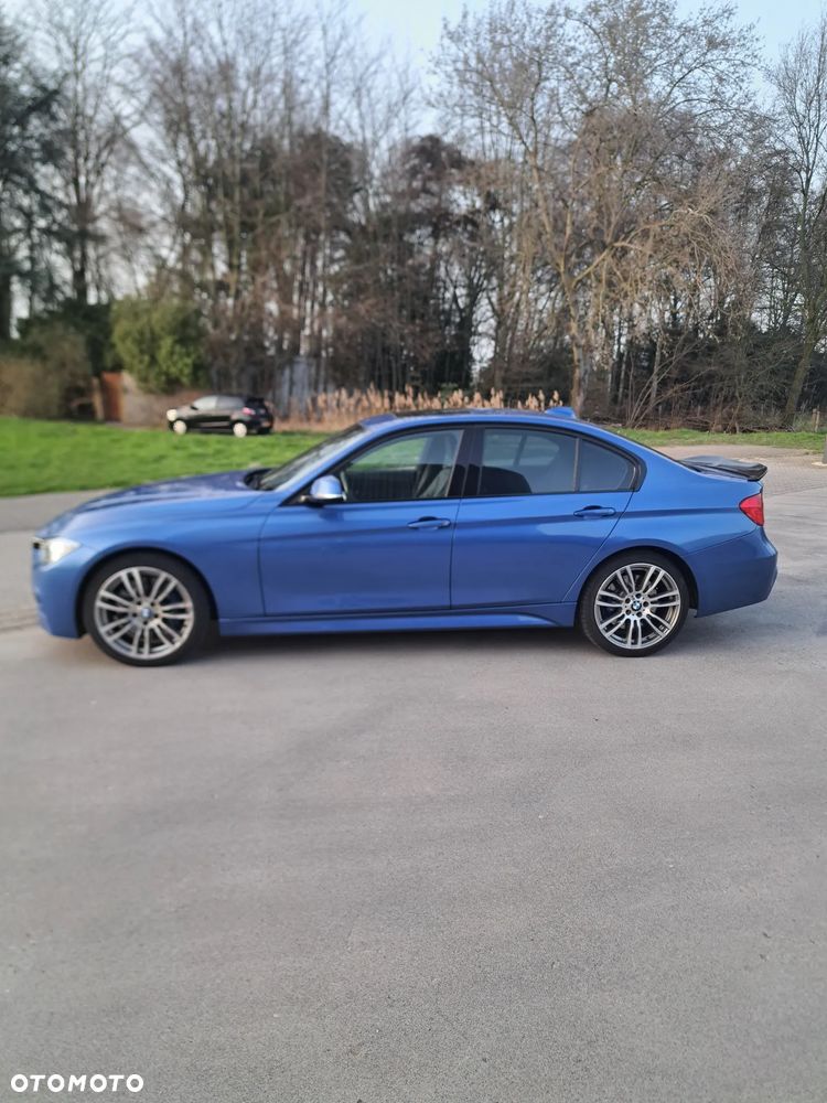 BMW Seria 3 335i xDrive Sport-Aut Sport Line - 7
