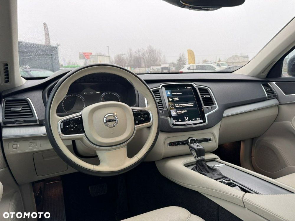 Volvo XC 90 - 11