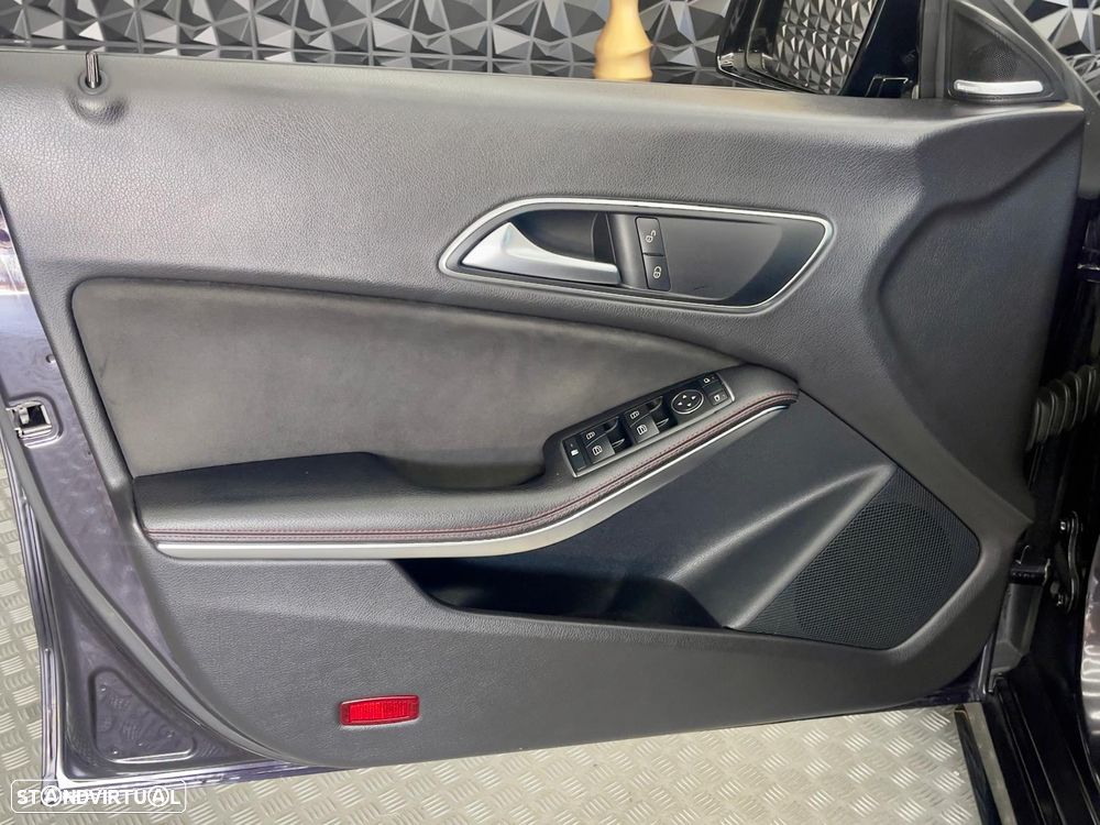 Mercedes-Benz CLA 45 AMG Shooting Brake 4-Matic - 37