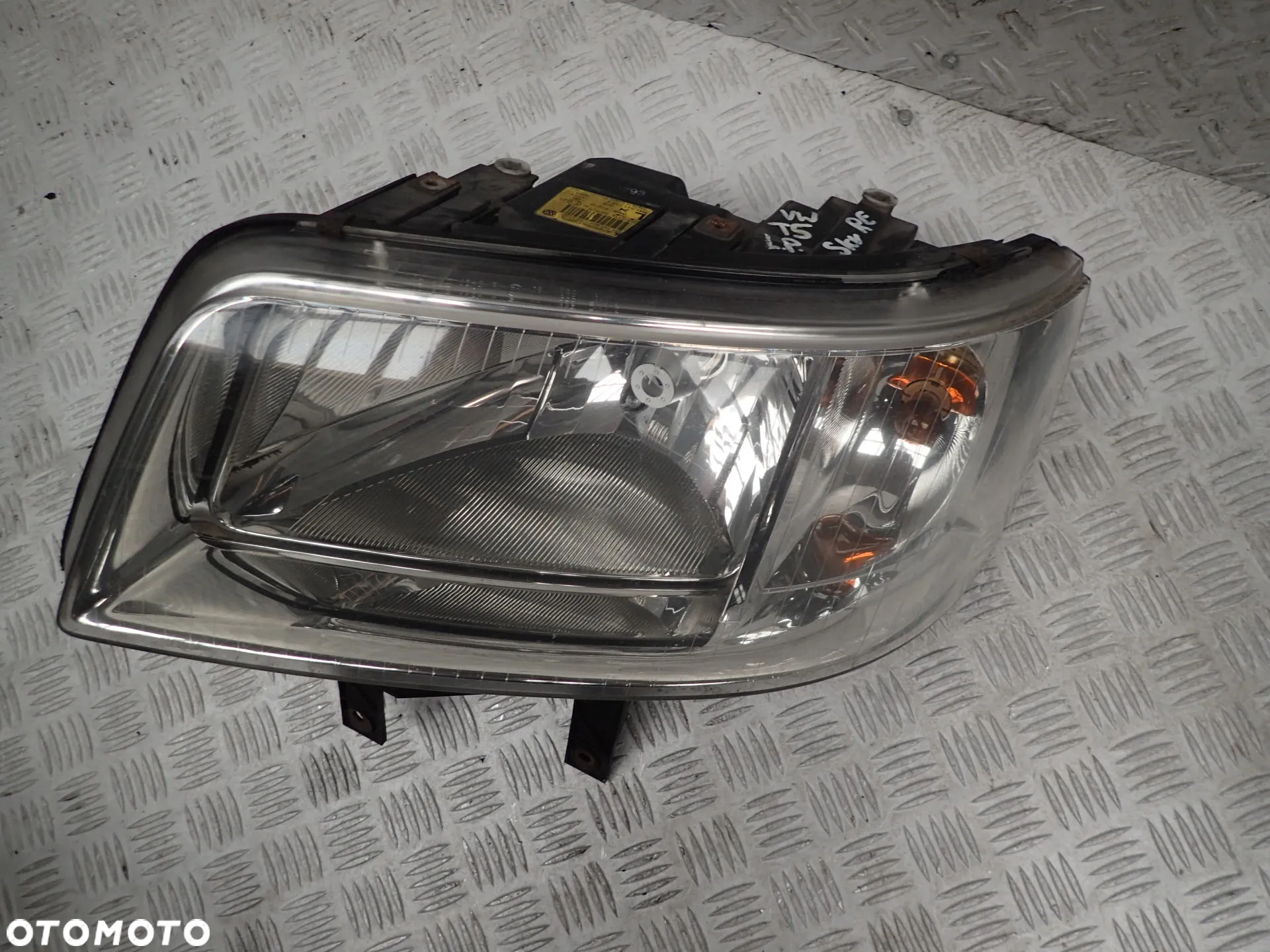 LAMPA VW T5 LEWY PRZOD 7H1941017L - 2