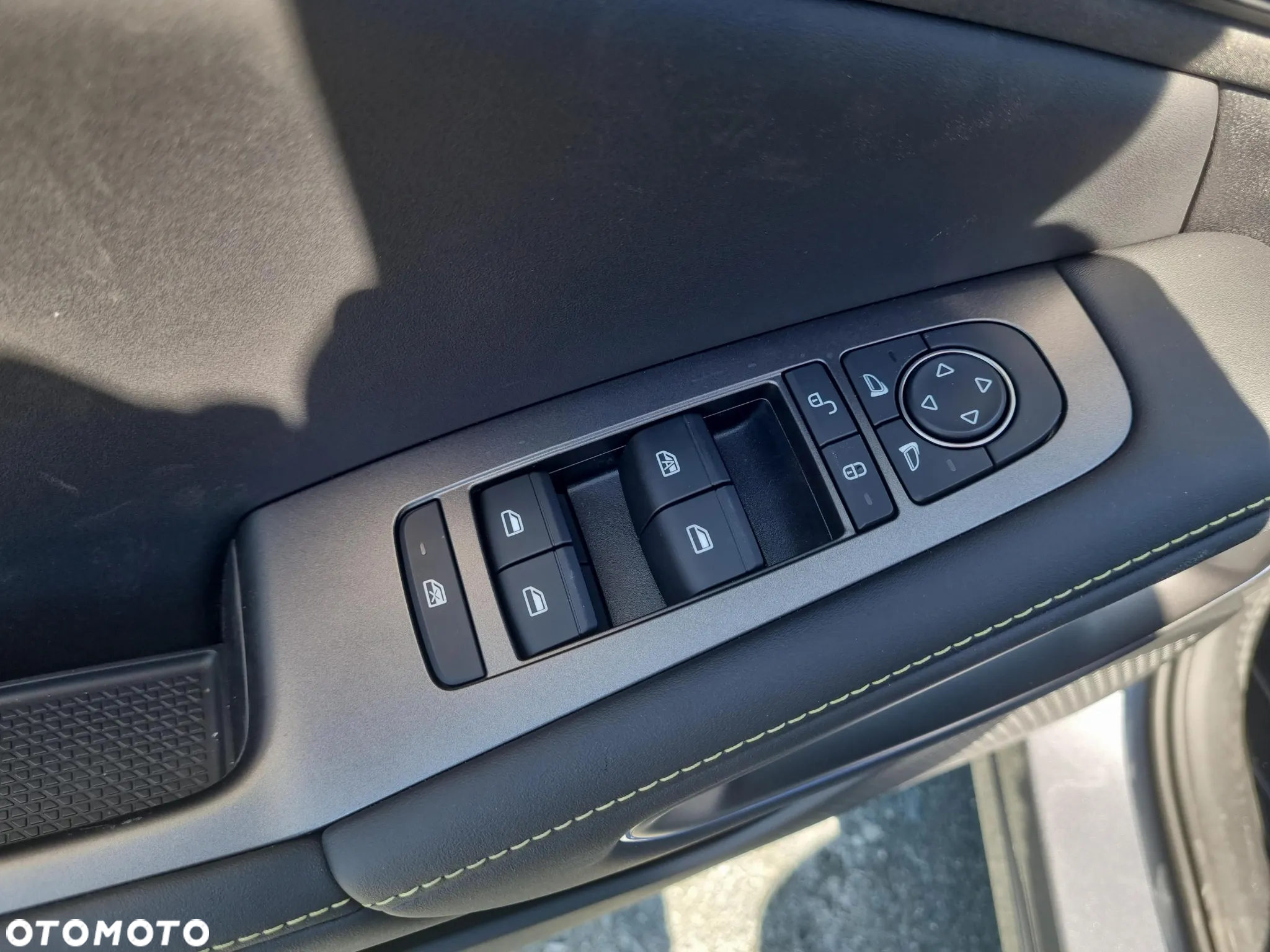 BYD Atto 2 45kWh Active - 13