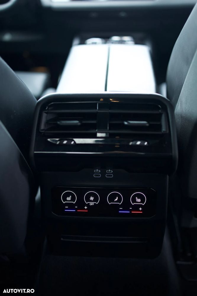 BMW Seria 5 520i AT MHEV - 19
