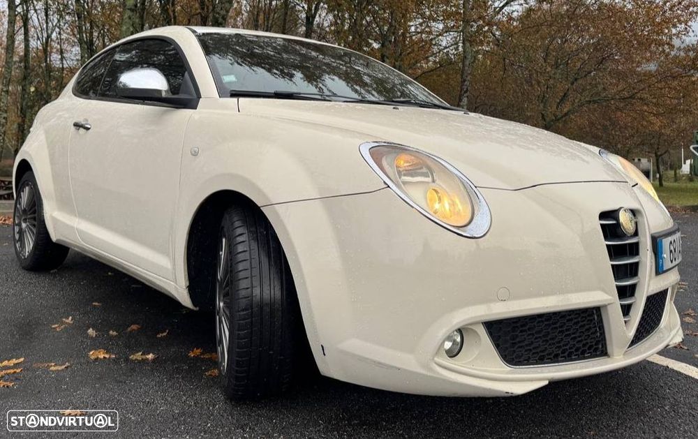 Alfa Romeo MiTo 1.6 JTD Distinctive - 1