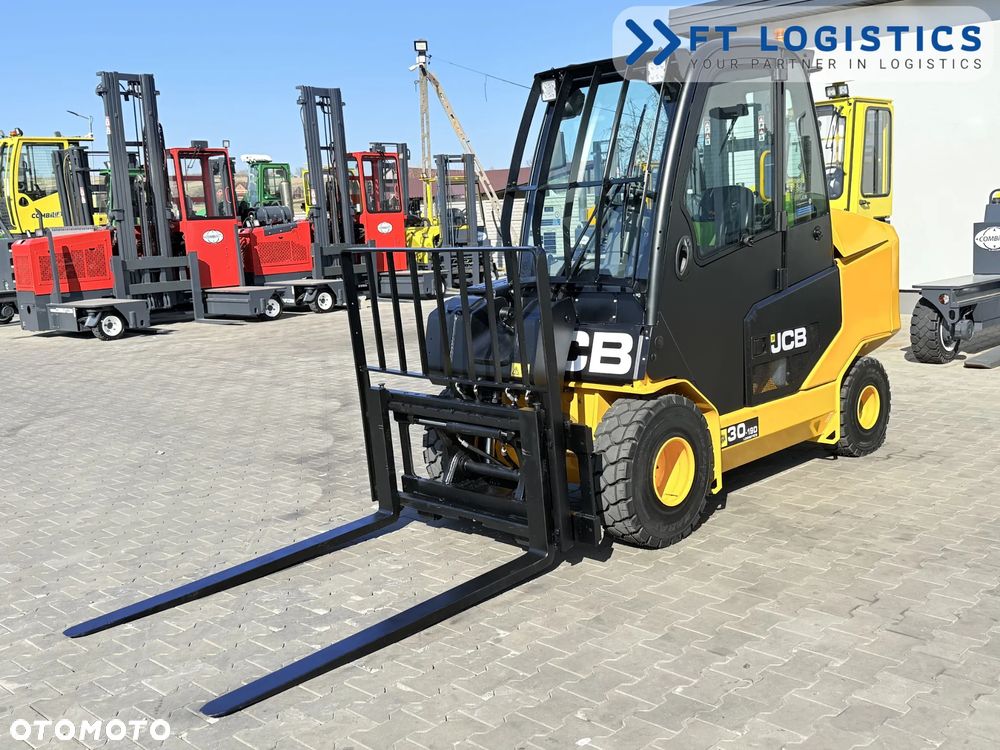 JCB WÓZEK TELESKOPOWY JCB TLT30D / KABINA / 2022 ROK / TYLKO 3446 MOTOGODZIN / PRZESUW BOCZNY / NOWE OPONY - 3