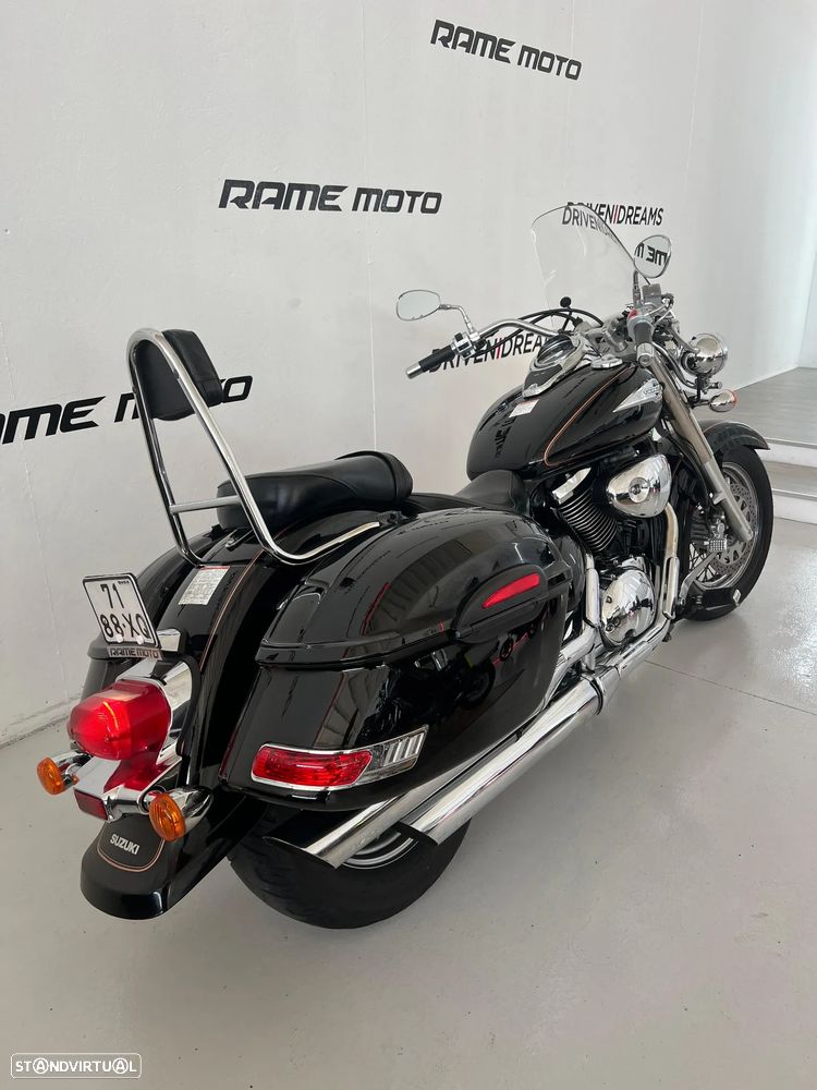 Suzuki Intruder 800 - 13