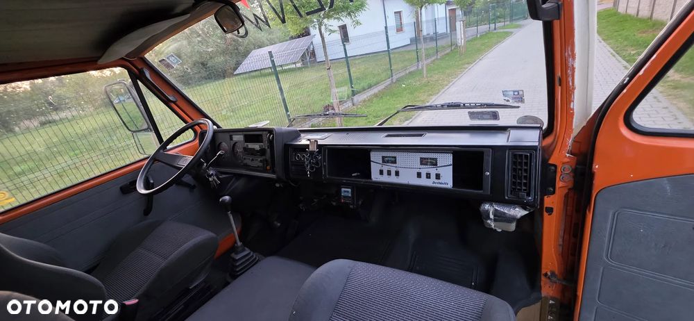 Volkswagen LT 35 Kamper Karmann Mobil Adventure - 24