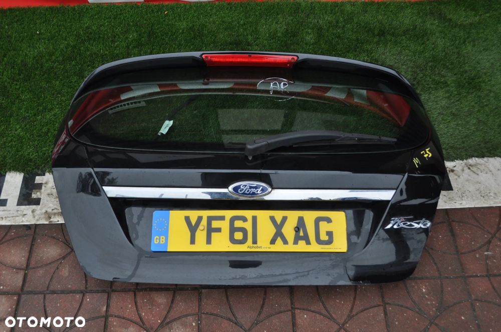 ford fiesta MK7 klapa 3D kolor D8 nr A60246 WYSYŁKA - 2