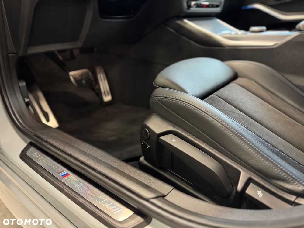 BMW Seria 3 320d xDrive mHEV M Sport sport - 22