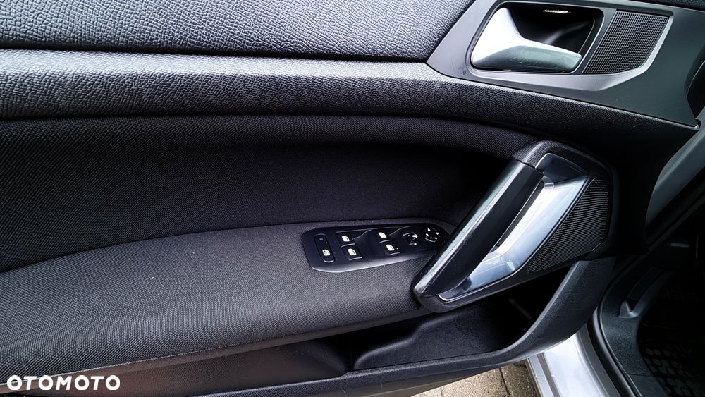 Peugeot 308 130 e-THP Stop & Start Allure - 16