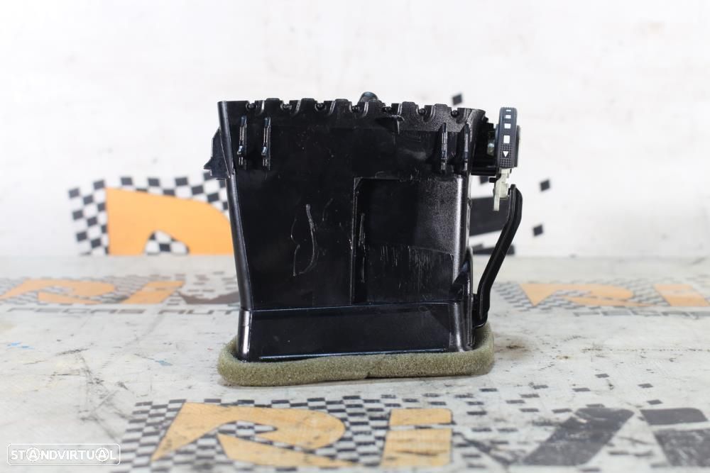 Arejador / Difusor De Ar Seat Leon (5F1)  5F1819110 / Central Esquerdo - 3