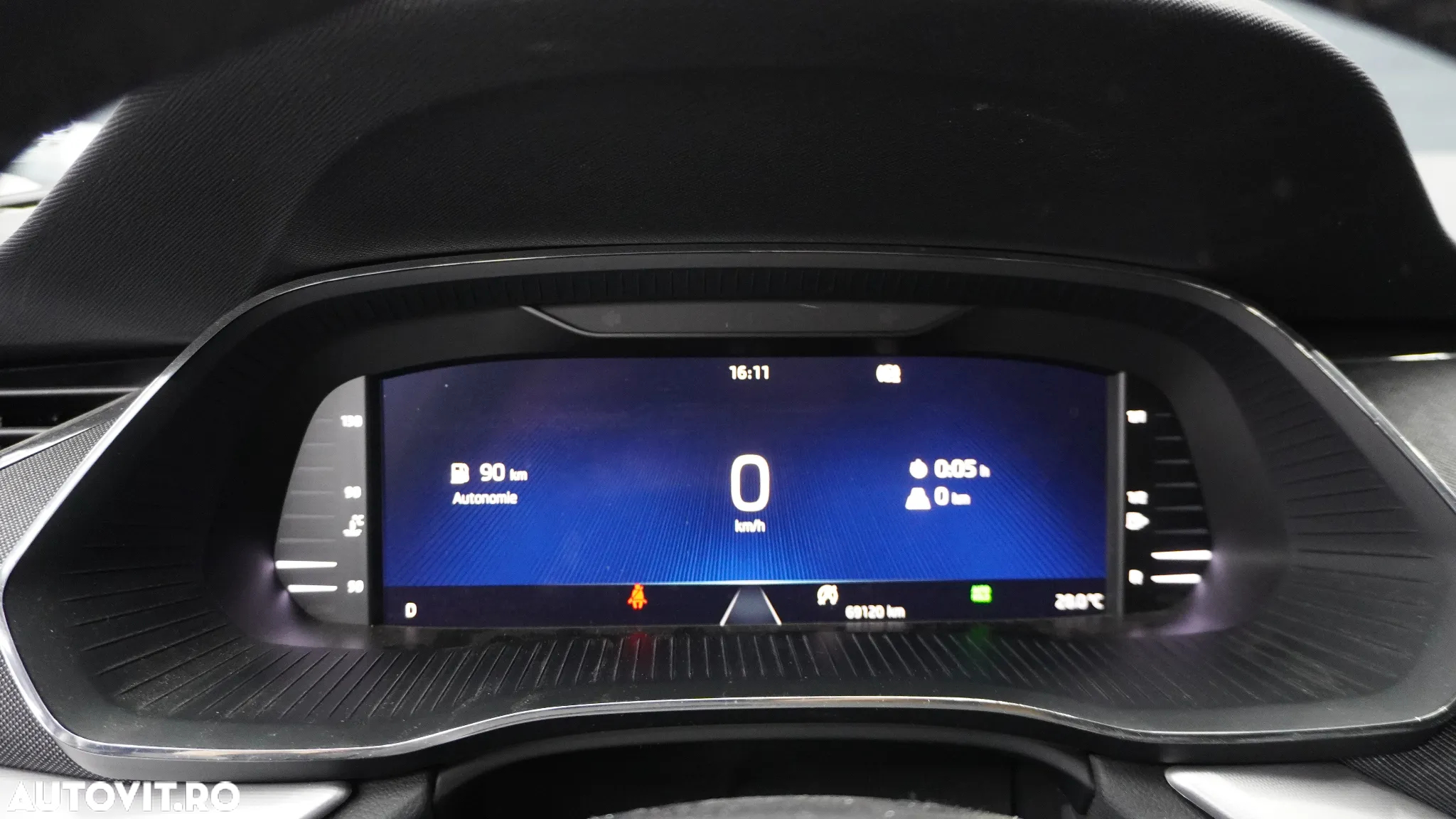Skoda Octavia 2.0 TDI DSG Ambition - 11