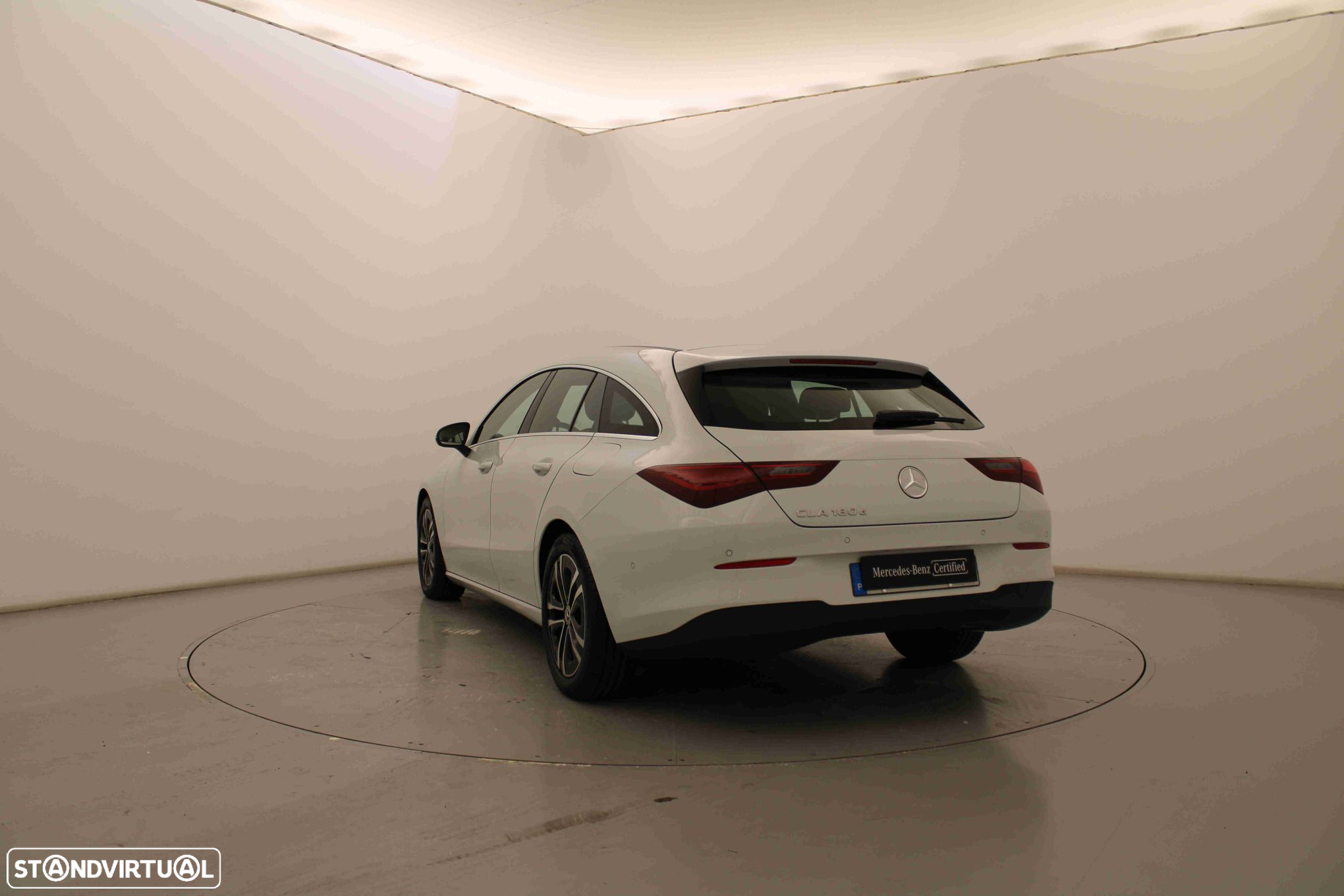 Mercedes-Benz CLA 180 d - 9