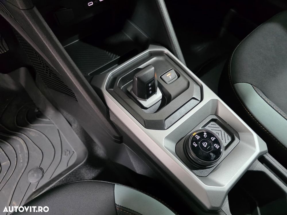 Dacia Duster Hybrid-G 150 4x4 Spirit of Sand - 15