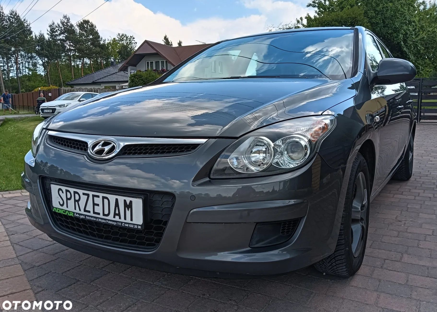 Hyundai i30 1.4 Base + - 1
